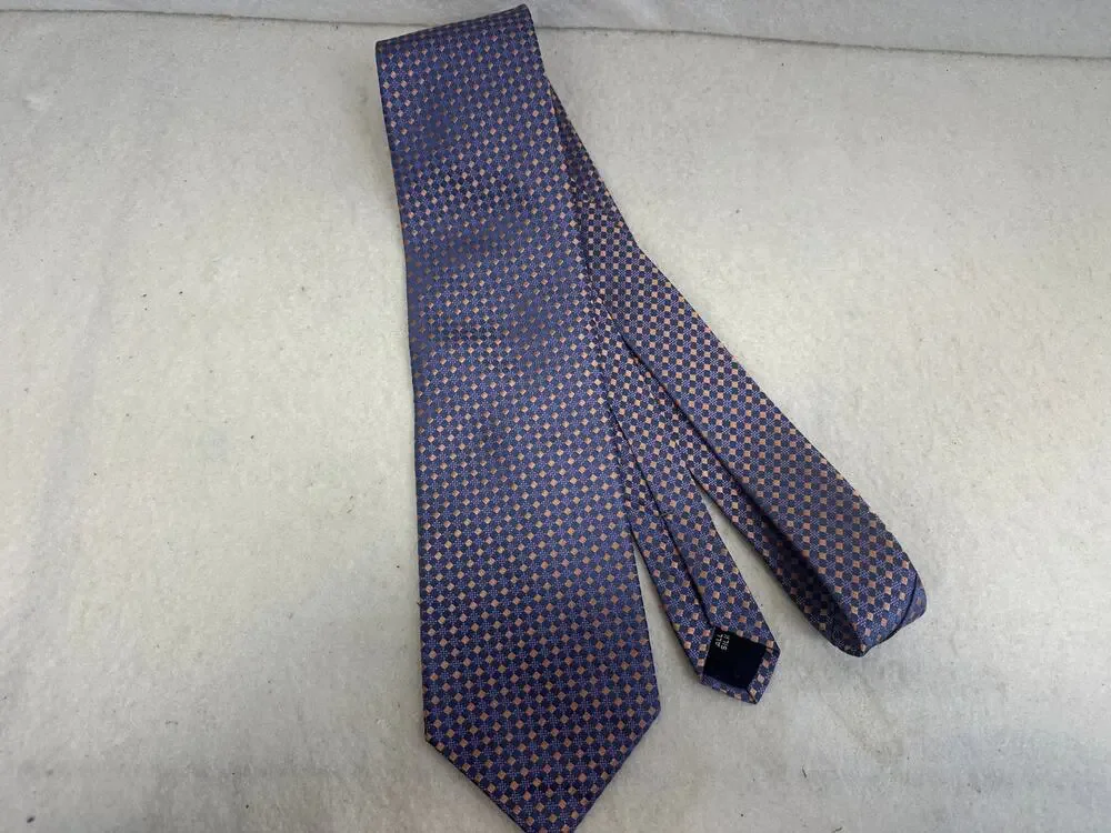 Tom James Executive Collection 100% Silk Tie Blue with Pink & Navy Squares